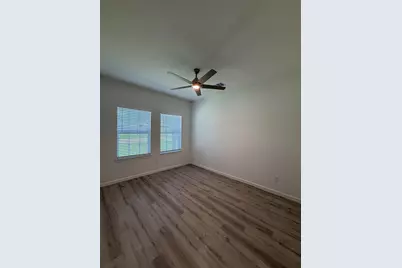 304 Carlos Leal Drive, Dayton, TX 77535 - Photo 9