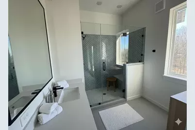 2000 Riverside Farms Road #17102, Austin, TX 78741 - Photo 5