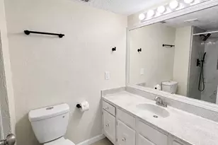 15219 McConn St, Houston, TX 77598 - Photo 9