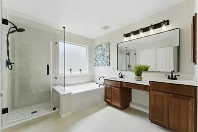 13522 Summer Villa Lane, Houston, TX 77044 - Photo 19