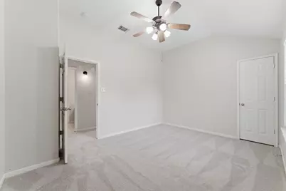 13522 Summer Villa Lane, Houston, TX 77044 - Photo 27