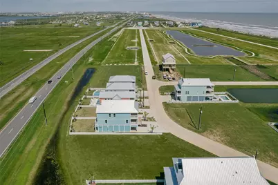 11378 Starfish Drive, Galveston, TX 77554 - Photo 7