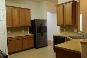 7911 Burning Oak Ln, Richmond, TX 77407 - Photo 5
