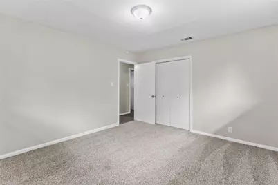 7 Richards Courts, La Marque, TX 77568 - Photo 13