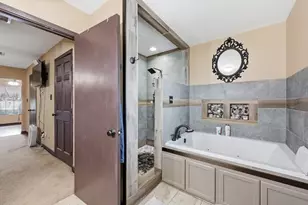 2704 Memphis Ave, Nederland, TX 77627 - Photo 27