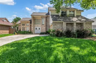 3714 Green Fields Dr, Sugar Land, TX 77479 - Photo 1