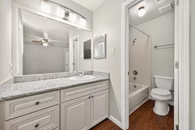 10038 Green Valley Lane, Houston, TX 77064 - Photo 23