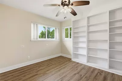 120 Caldwell Street, Baytown, TX 77520 - Photo 13
