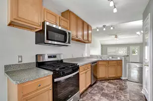 1930 Greenbriar Colony Dr, Houston, TX 77032 - Photo 17