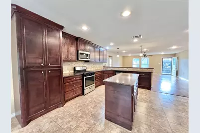 7017 Caldwell Road, Hitchcock, TX 77563 - Photo 21