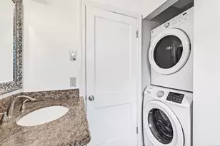 806 Gale St, Houston, TX 77009 - Photo 13