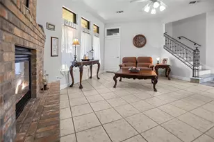 12315 Fisher Dr, Mont Belvieu, TX 77523 - Photo 11