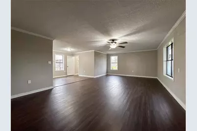 1706 Avenue A, Danbury, TX 77534 - Photo 5