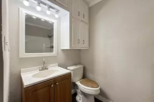 1706 Avenue A, Danbury, TX 77534 - Photo 11