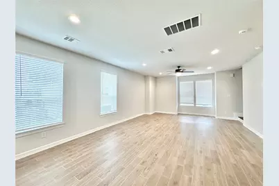 11019 Cane Oak Way, Houston, TX 77043 - Photo 9