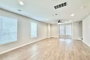 11019 Cane Oak Wy, Houston, TX 77043 - Photo 9