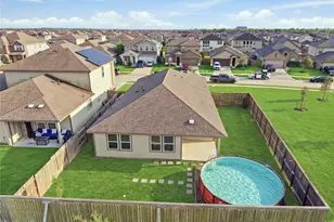 815 Barstow Dr, Rosharon, TX 77583 - Photo 21