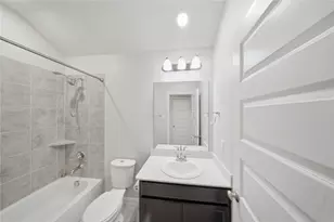 815 Barstow Dr, Rosharon, TX 77583 - Photo 17
