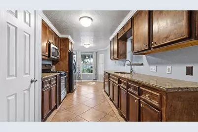 3707 Somerton Drive, La Porte, TX 77571 - Photo 3