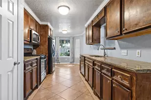 3707 Somerton Dr, La Porte, TX 77571 - Photo 3