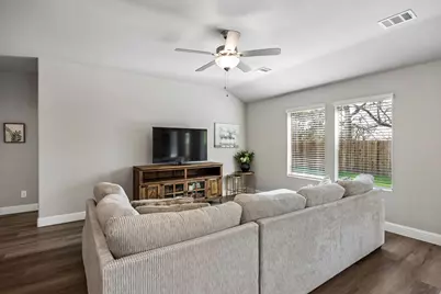 1107 Emberwood Drive, McKinney, TX 75069 - Photo 23