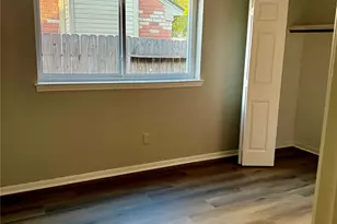 3610 Bartons Ln, Sugar Land, TX 77479 - Photo 17