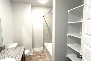 4002 Cusco Ln, Houston, TX 77045 - Photo 15