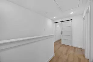 8210 Sterlingshire St, Houston, TX 77078 - Photo 17