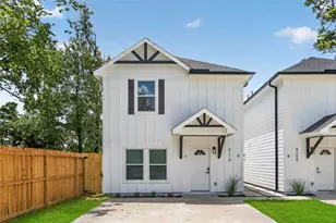 8210 Sterlingshire St, Houston, TX 77078 - Photo 1