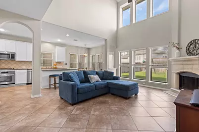 63 W Lasting Spring Circle, The Woodlands, TX 77389 - Photo 9