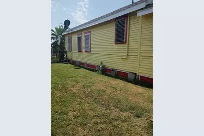2825 N Sonny Lane, Galveston, TX 77554 - Photo 3