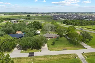11511 Cherry Point Dr, Mont Belvieu, TX 77535 - Photo 41