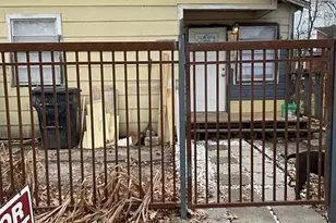 1406 E 35th St, Houston, TX 77022 - Photo 1