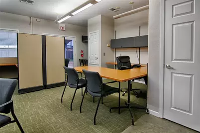 820 N Jefferson Street, La Grange, TX 78945 - Photo 13