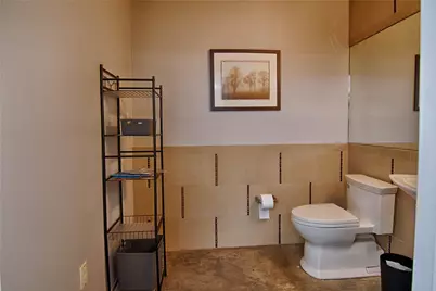 820 N Jefferson Street, La Grange, TX 78945 - Photo 15