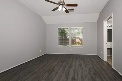 139 S Vesper Bend Circle, The Woodlands, TX 77382 - Photo 13