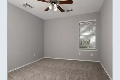 139 S Vesper Bend Circle, The Woodlands, TX 77382 - Photo 11