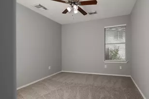 139 S Vesper Bend Cir, The Woodlands, TX 77382 - Photo 11