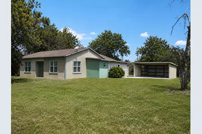 740 E Franklin Street, Goliad, TX 77963 - Photo 15