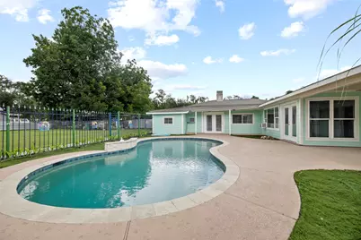 13902 Ambrose Street, Houston, TX 77045 - Photo 43