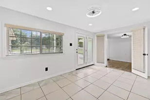 13902 Ambrose St, Houston, TX 77045 - Photo 19