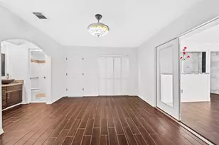 13902 Ambrose St, Houston, TX 77045 - Photo 25