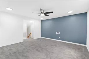 8248 Park Terrace St, Houston, TX 77017 - Photo 23