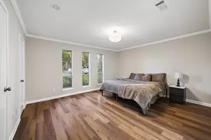 10411 Grassland Cir, Houston, TX 77070 - Photo 7