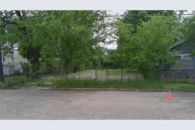 3240 Holman Street, Houston, TX 77004 - Photo 1
