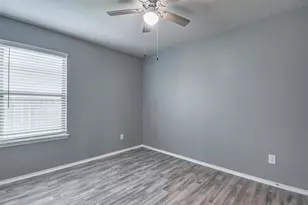 6930 Scarlet Sagebrush St, Katy, TX 77449 - Photo 17