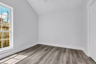 8514 Grand Knolls Drive, Houston, TX 77083 - Photo 25