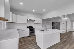 8514 Grand Knolls Dr, Houston, TX 77083 - Photo 15