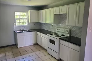 4833 Alvin St, Houston, TX 77033 - Photo 1