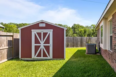 445 Decoster Boulevard, Alvin, TX 77511 - Photo 27